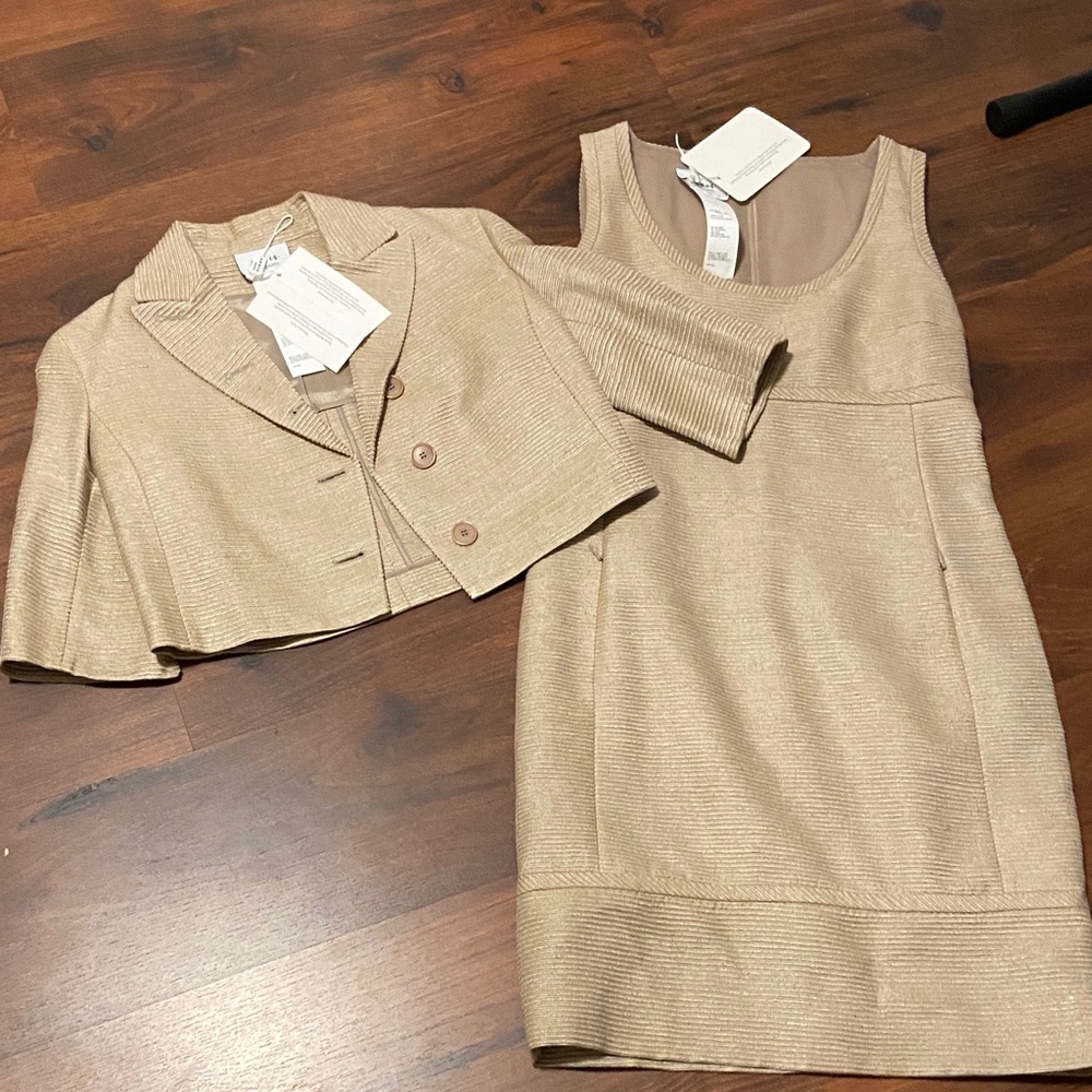 NWT⭐️Akris Punto Tan Jacket and Dress Set 🤎